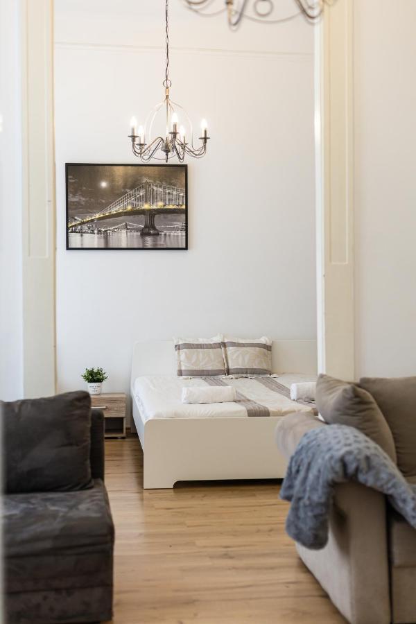 Real Apartments Wesselenyi Budapest Eksteriør bilde